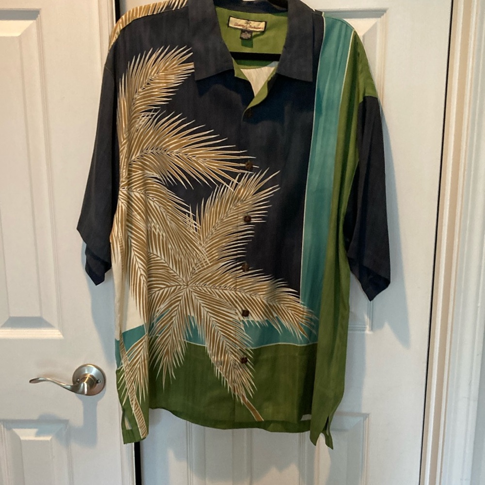 Tommy Bahama Green and Black Casual Button Down Shirt with Tropical Palm Design